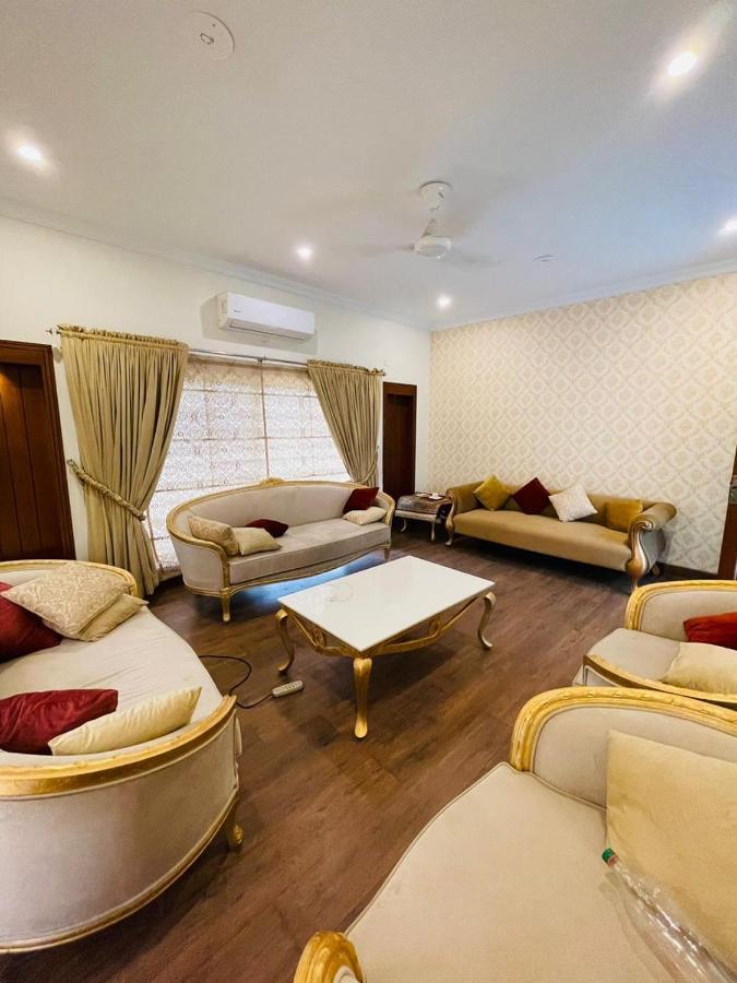 Hotel Ivy House à Rawalpindi Extérieur photo