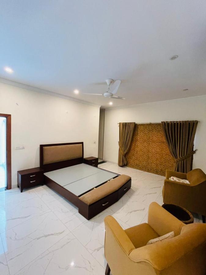 Hotel Ivy House à Rawalpindi Extérieur photo