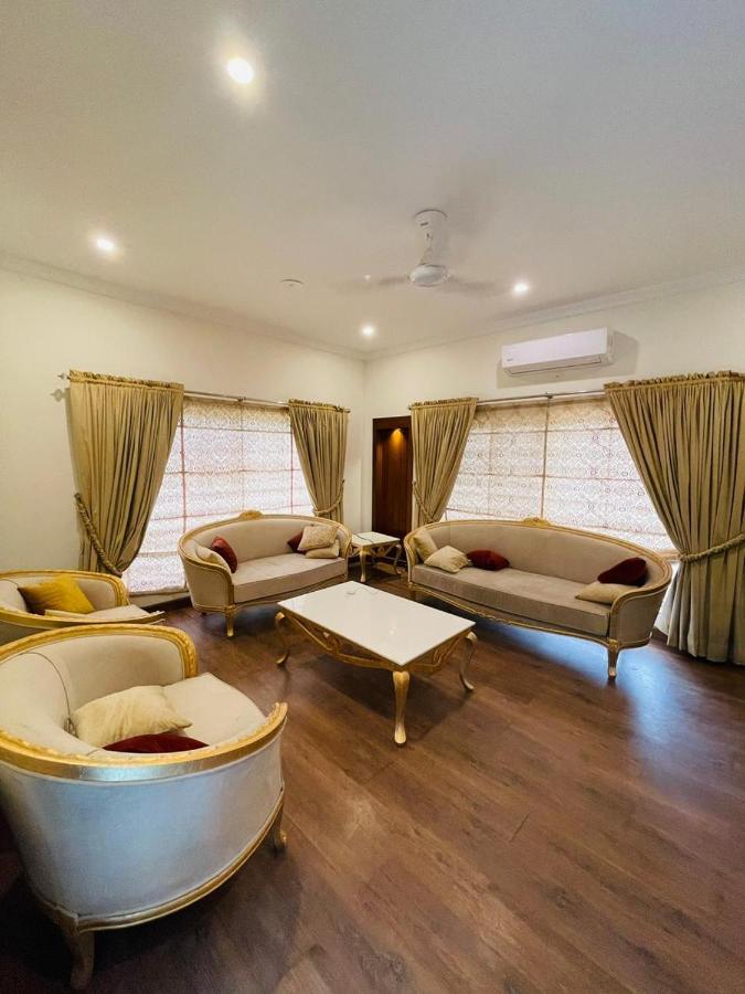 Hotel Ivy House à Rawalpindi Extérieur photo