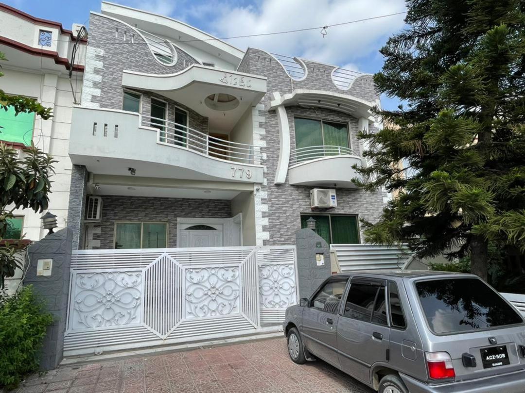 Hotel Ivy House à Rawalpindi Extérieur photo